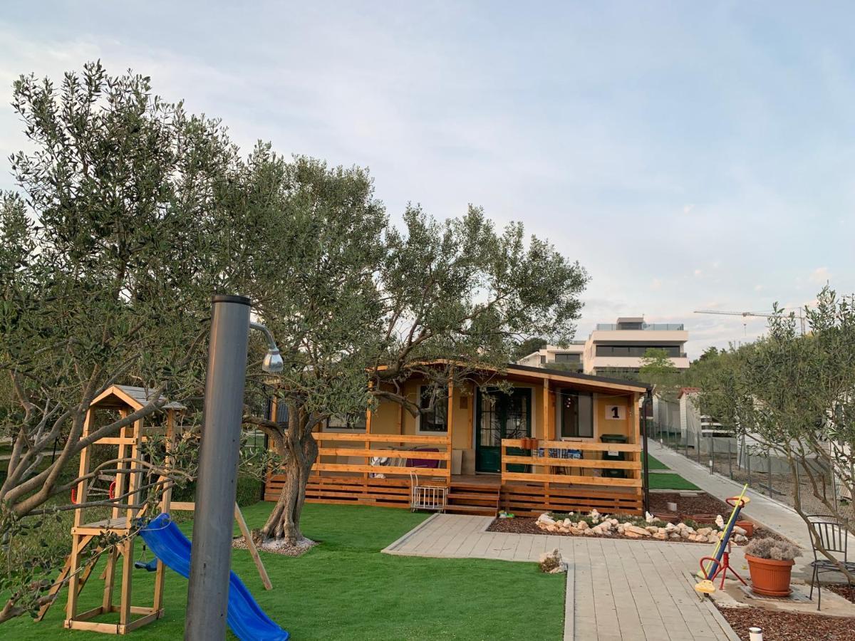 מלון סבטי פיליפ אי ג'קוב Kamp Karla & Bruno מראה חיצוני תמונה